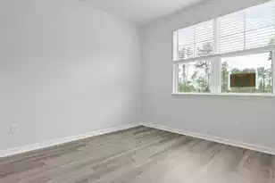 569 Lk Rdg Blvd, Summerville, SC 29486 - Photo 11