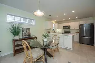 3200 Queensgate Way, Mount Pleasant, SC 29466 - Photo 7