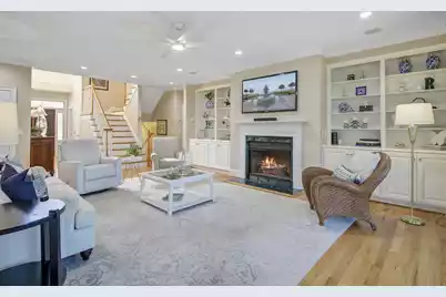 1888 James Gregarie Road N, Mount Pleasant, SC 29466 - Photo 17