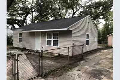 2330 Coral Bell Lane, North Charleston, SC 29405 - Photo 3