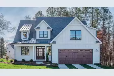 827 Simmons Avenue, Summerville, SC 29483 - Photo 1