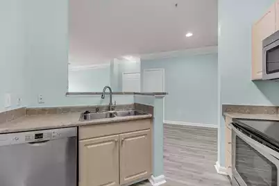 1300 Park West Boulevard #406, Mount Pleasant, SC 29466 - Photo 9