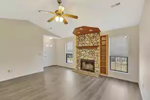 1005 Tj Ln, Summerville, SC 29483 - Photo 7