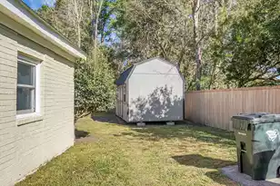 203 Violet Dr, Summerville, SC 29483 - Photo 33