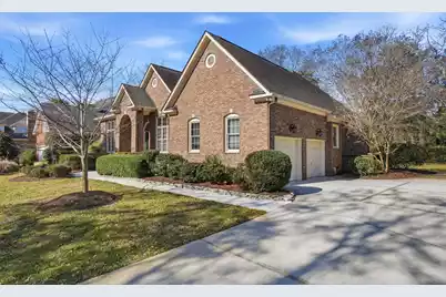 3334 Merion Place, Mount Pleasant, SC 29466 - Photo 3