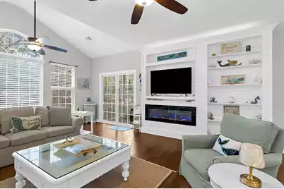 1478 Belcourt Lane, Mount Pleasant, SC 29466 - Photo 5