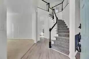 5402 Berkers Ct W, North Charleston, SC 29420 - Photo 5