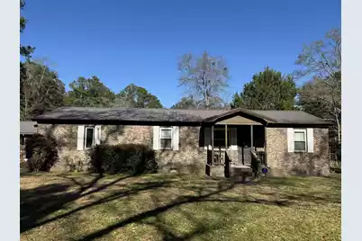 1002 Poplar Street, Walterboro, SC 29488 - Photo 1