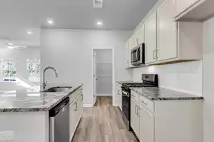 315 Clipper Dr, Summerville, SC 29486 - Photo 9