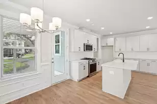 703 Minton Rd, Charleston, SC 29412 - Photo 9
