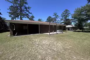 686 Pine Street W, Varnville, SC 29944 - Photo 5