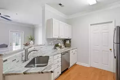 1533 Cambridge Lakes Drive #203D, Mount Pleasant, SC 29464 - Photo 5
