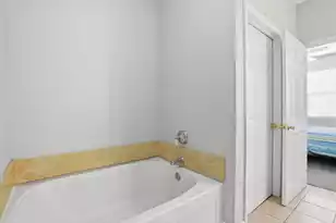 1533 Cambridge Lakes Dr, Mount Pleasant, SC 29464 - Photo 11