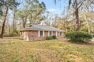 42 Roseida Rd, Beaufort, SC 29906 - Photo 3