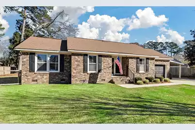 102 Ellen Court, Summerville, SC 29483 - Photo 3