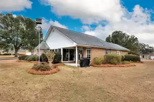 136 Ridge Lake Dr, Manning, SC 29102 - Photo 5