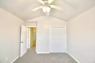 1402 Hamlin Park Cir, Mount Pleasant, SC 29466 - Photo 23