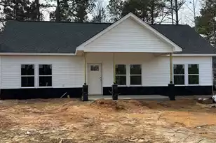 2956 Kirkland St, Orangeburg, SC 29115 - Photo 1