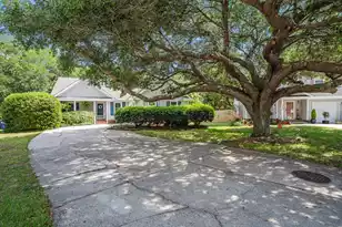 1250 Wide Water Ct, Charleston, SC 29412 - Photo 5