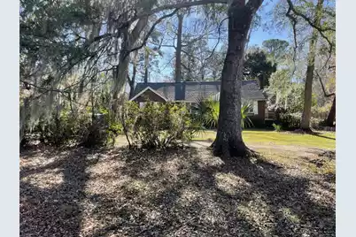 2062 Lake Avenue, Charleston, SC 29414 - Photo 9