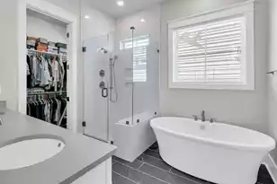 1027 Ave Of Oaks, Charleston, SC 29407 - Photo 7