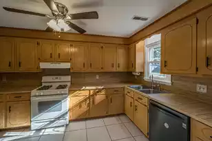 325 Linden Ct, Moncks Corner, SC 29461 - Photo 15