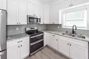 2015 Arbutus Ave, North Charleston, SC 29405 - Photo 21