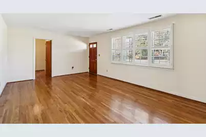 835 Erckmann Drive, Mount Pleasant, SC 29464 - Photo 3