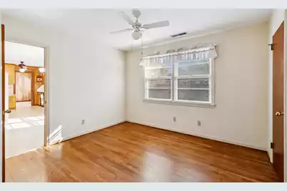 835 Erckmann Drive, Mount Pleasant, SC 29464 - Photo 17