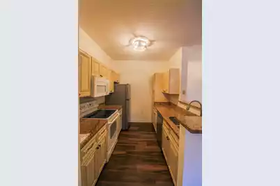 1300 Park West Boulevard #401, Mount Pleasant, SC 29466 - Photo 5