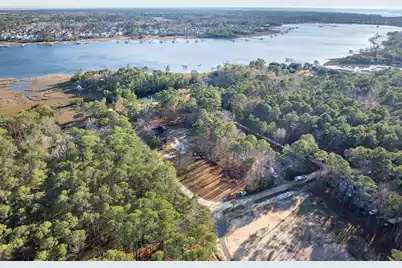 815 Yaupon Drive, Charleston, SC 29492 - Photo 1