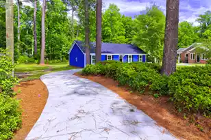 207 Woodlawn St, Walterboro, SC 29488 - Photo 9