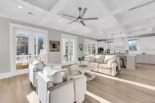 3555 Holmgren St, Mount Pleasant, SC 29466 - Photo 11