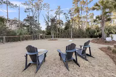 3555 Holmgren Street, Mount Pleasant, SC 29466 - Photo 21