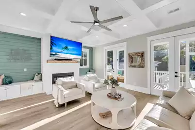 3555 Holmgren Street, Mount Pleasant, SC 29466 - Photo 9