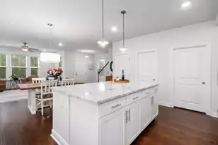 804 Guerin Creek Dr, Charleston, SC 29492 - Photo 5