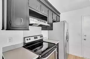 8557 Waccamaw Ct S, North Charleston, SC 29406 - Photo 9