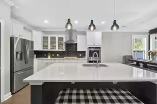 212 Shortmarsh St, Summerville, SC 29486 - Photo 9