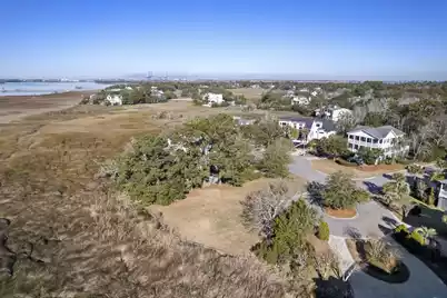 843 Bridge Point Circle, Mount Pleasant, SC 29464 - Photo 11