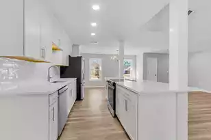 225 Longleaf Rd, Summerville, SC 29486 - Photo 11