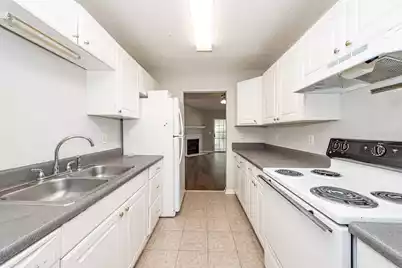 1345 Pinnacle Lane, Charleston, SC 29412 - Photo 7