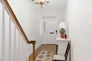 38 Elliott St, Charleston, SC 29401 - Photo 7