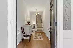 38 Elliott St, Charleston, SC 29401 - Photo 5