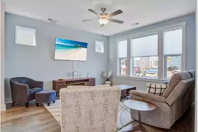 655 Blueway Avenue, Summerville, SC 29486 - Photo 13