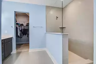 655 Blueway Ave, Summerville, SC 29486 - Photo 5