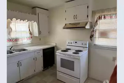 1282 Schley Street, Orangeburg, SC 29115 - Photo 7