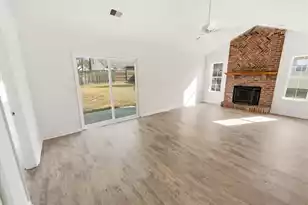 136 Ashton Dr, Goose Creek, SC 29445 - Photo 3