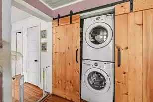 81 Simons St, Charleston, SC 29403 - Photo 9