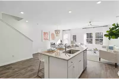 730 Ridgley Drive, Summerville, SC 29486 - Photo 3