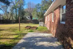 1759 Lady Ashley St, James Island, SC 29412 - Photo 5